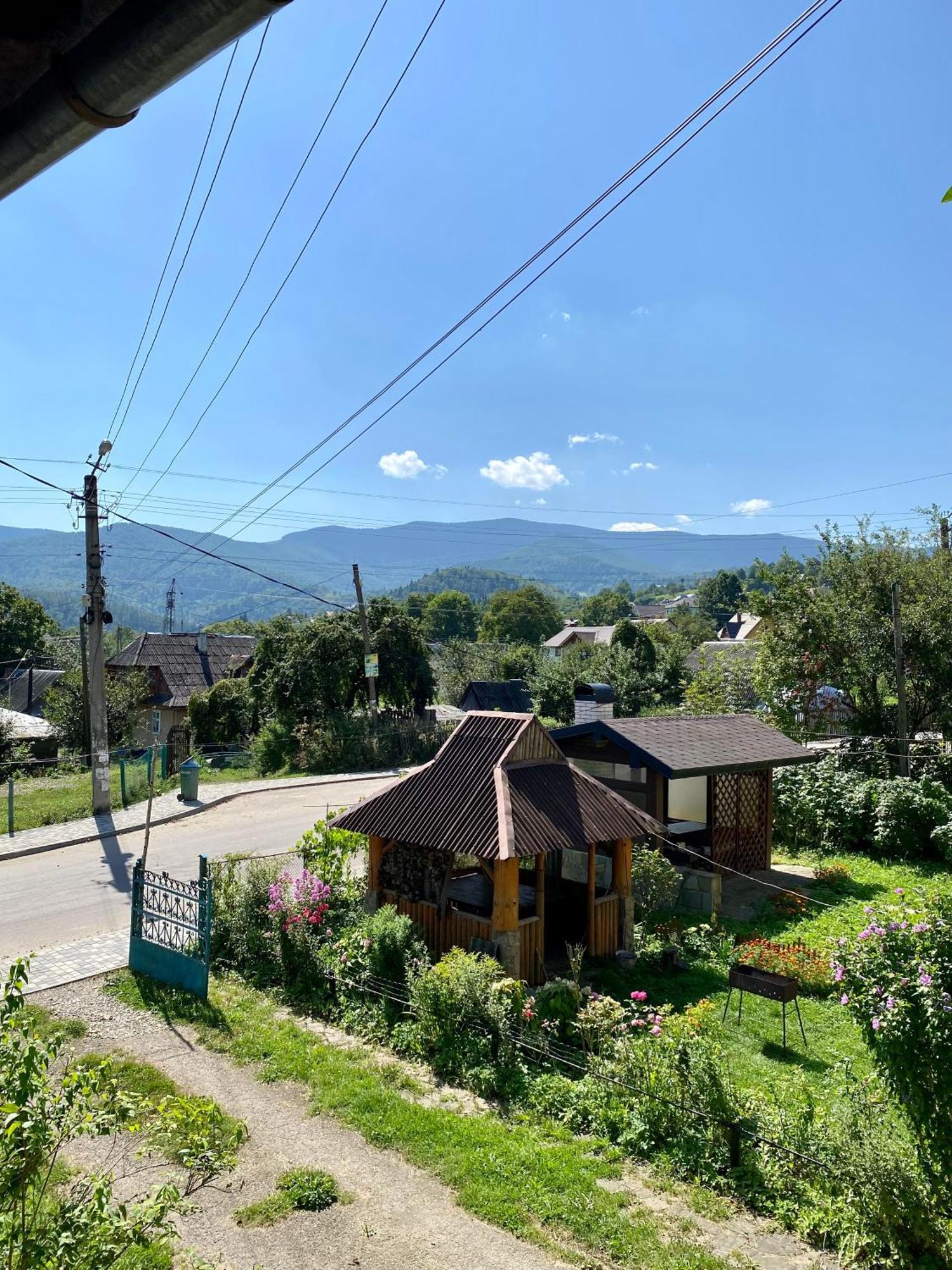 Zyma_Lito Guest House 亚列姆切 外观 照片