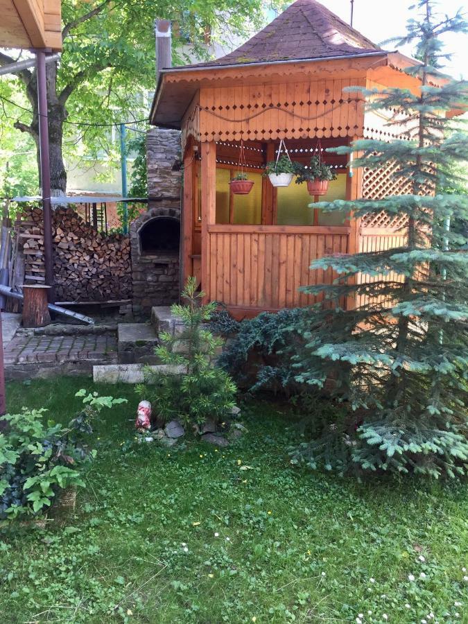 Zyma_Lito Guest House 亚列姆切 外观 照片